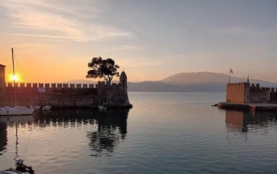 Casa Da Sogno Elegant Studio Nafpaktos Ngoại thất bức ảnh